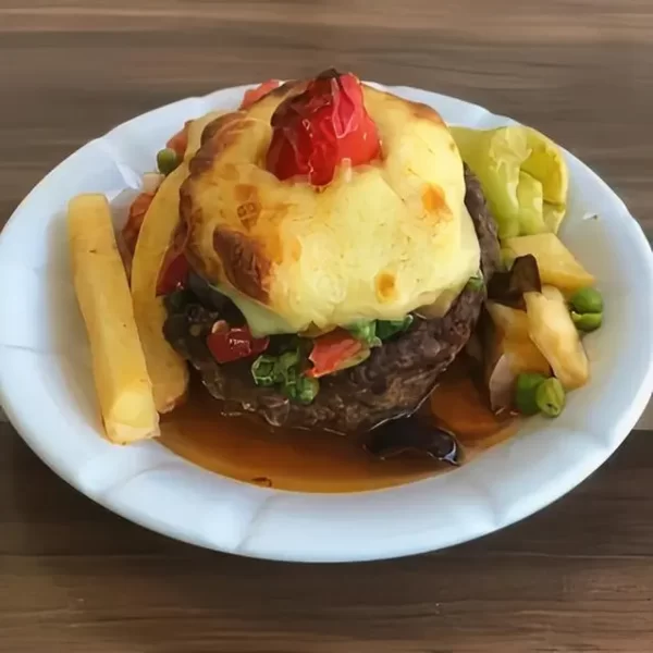 Sebzeli Çanak Köfte